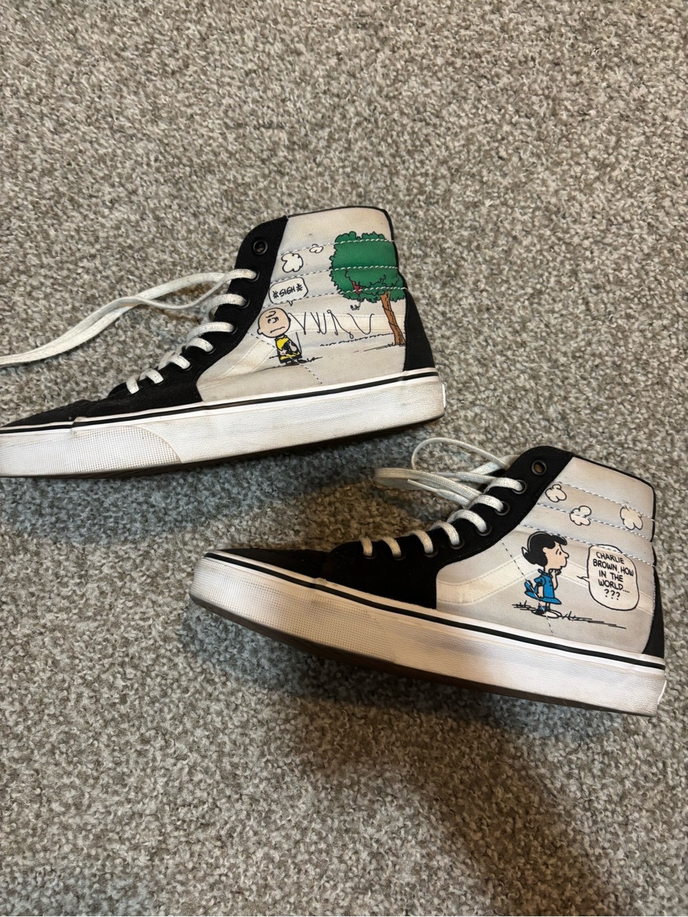 Peanuts High-Top Sneakers in Black, White, Green - Picture 2 of 6